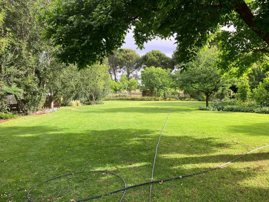 10 Bedroom Property for Sale in Bainsvlei Free State